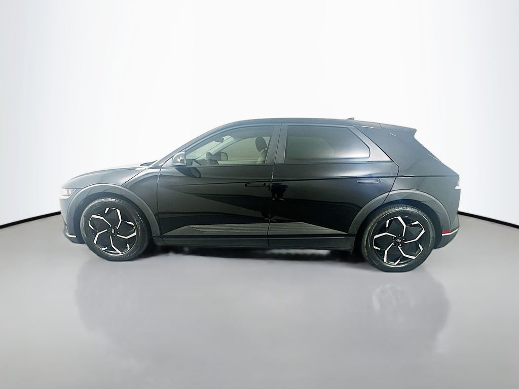 Thumbnail: 2022 Hyundai Ioniq 5 - 8