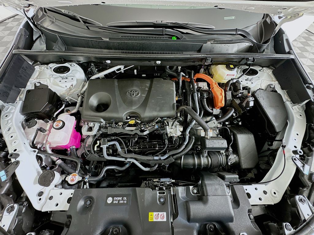 Thumbnail: 2025 Toyota RAV4 - 29