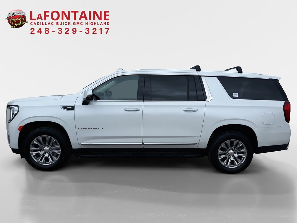 2022 GMC Yukon XL Denali 4