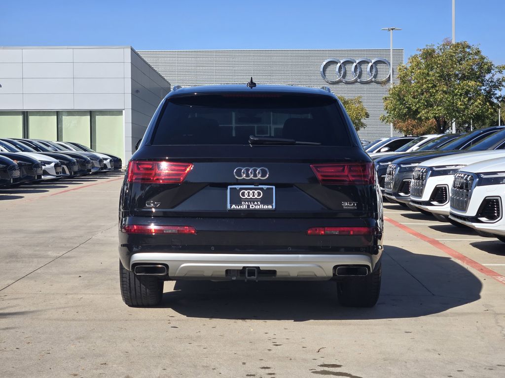 used 2018 Audi Q7 car, priced at $19,492