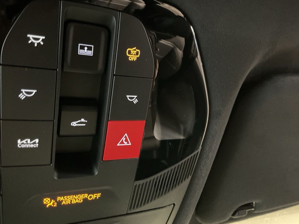 New 2027 Gray Kia SX-Prestige image 19