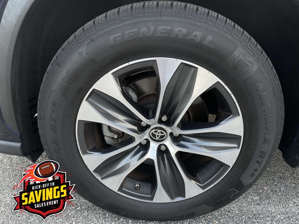 Used 2022 Toyota Highlander SUV