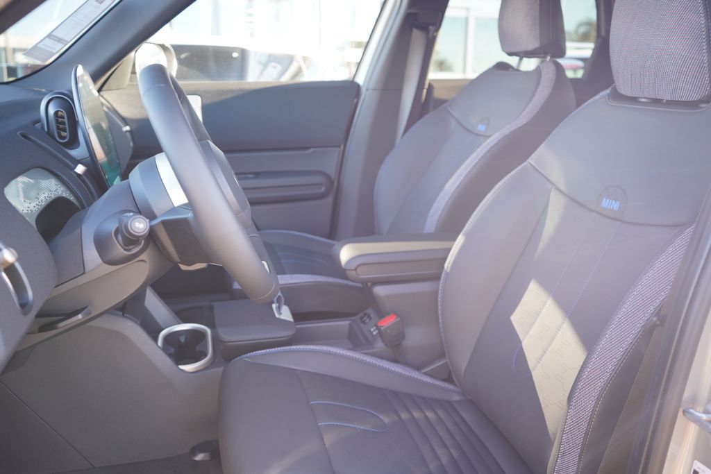 Thumbnail: 2026 MINI Cooper Countryman - 6
