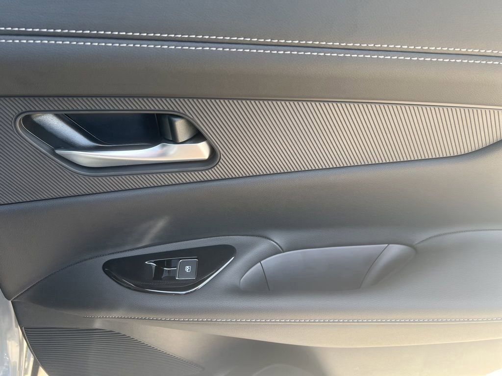 2025 Boulder Gray Pearl/Super Black Nissan Murano SL AWD SUV