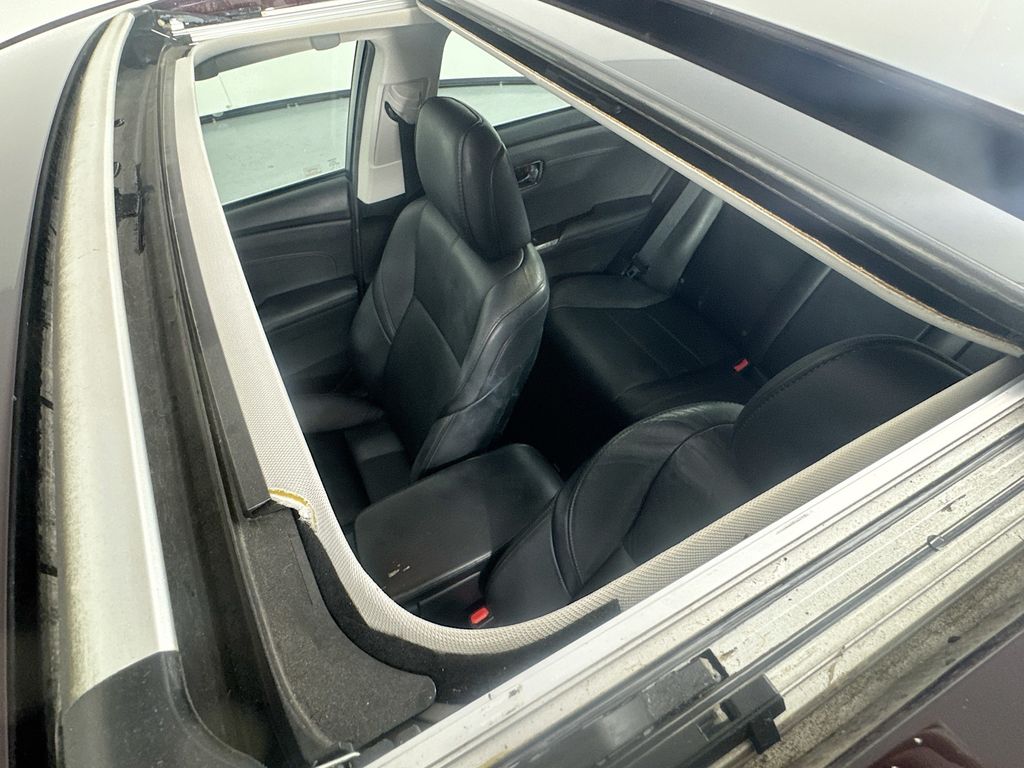 Used Car 2015 Toyota Avalon  Xle Touring For Sale Under $12,000 In Austin, Texas