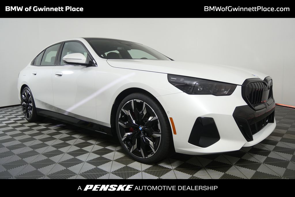 Mineral White Metallic 2027 BMW 5 Series Sedan All-Wheel Drive 8-Speed Automatic