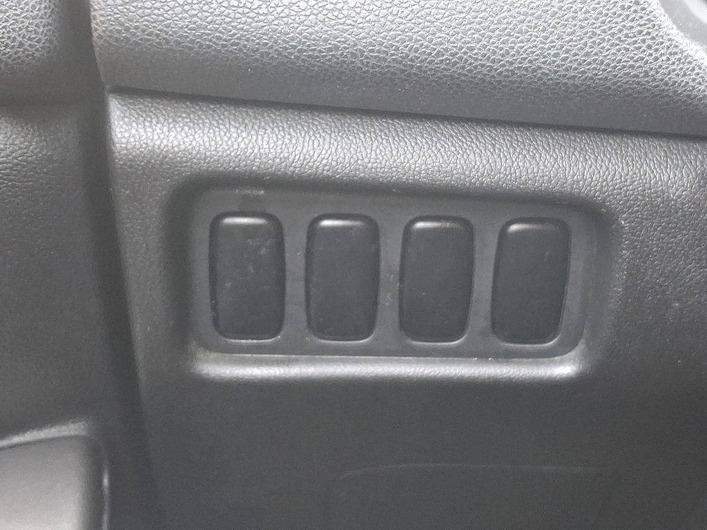 Thumbnail: 2019 Mitsubishi Outlander Sport - 22