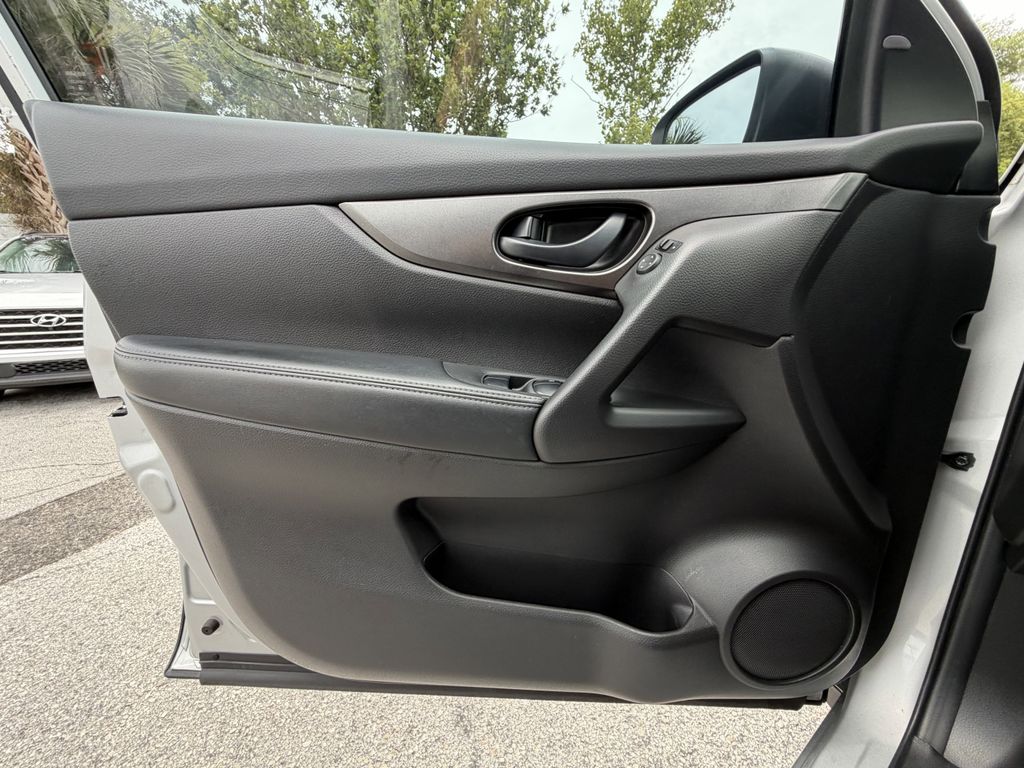 used 2020 Nissan Rogue Sport car, priced at $14,792