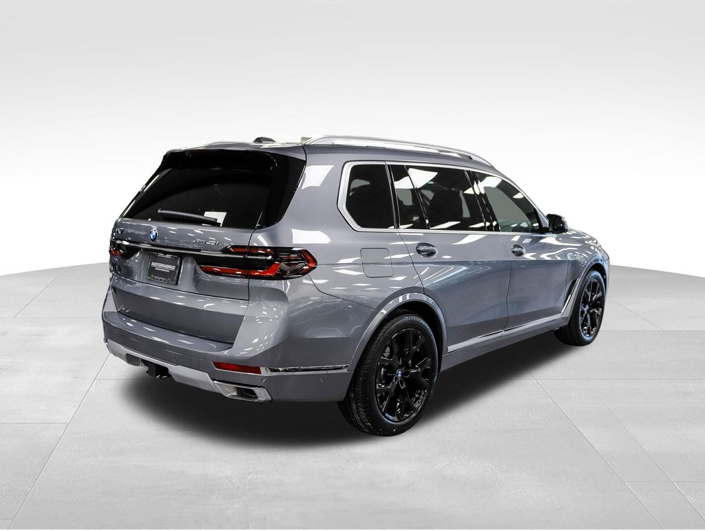 2024 BMW X7 xDrive40i 5