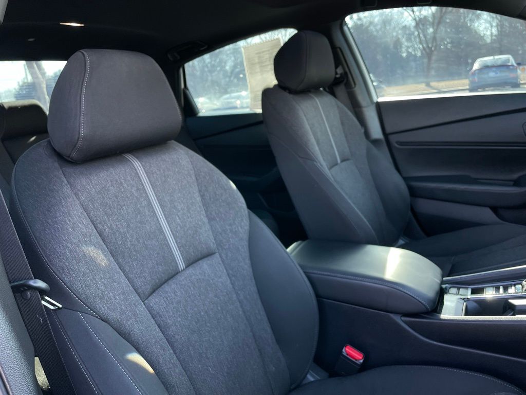 Thumbnail: 2024 Honda Accord - 32