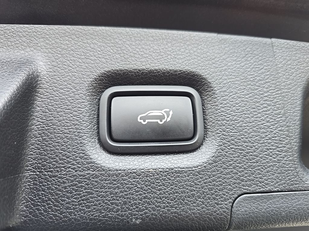 Thumbnail: 2023 Hyundai Santa Fe - 30