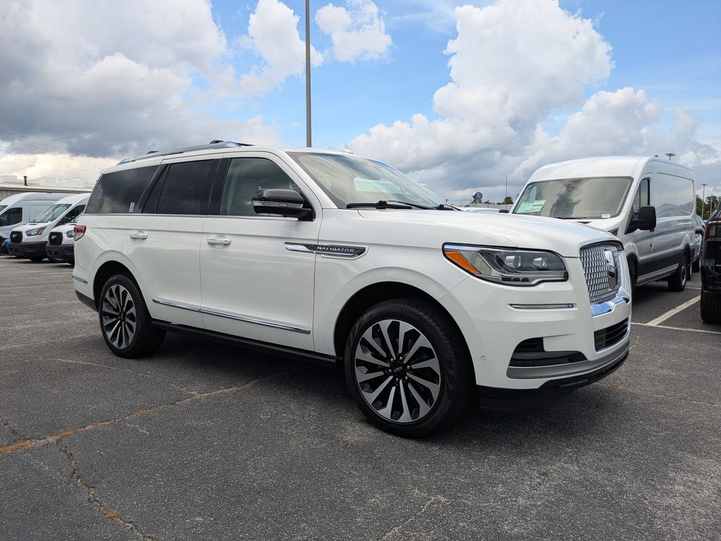 2022 Lincoln Navigator Reserve