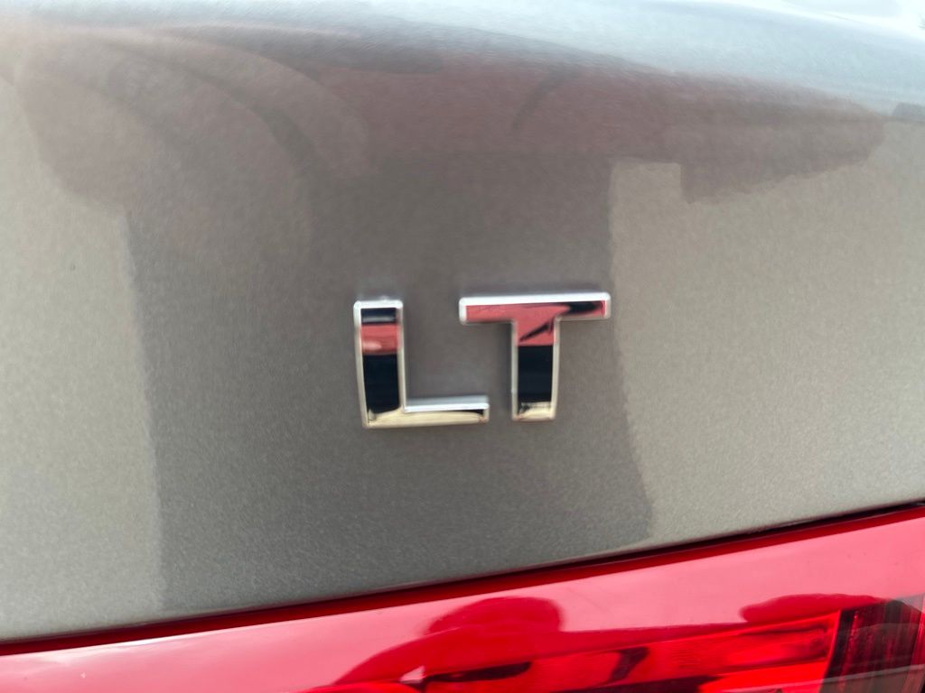 Used 2025 Chevrolet Malibu Sedan