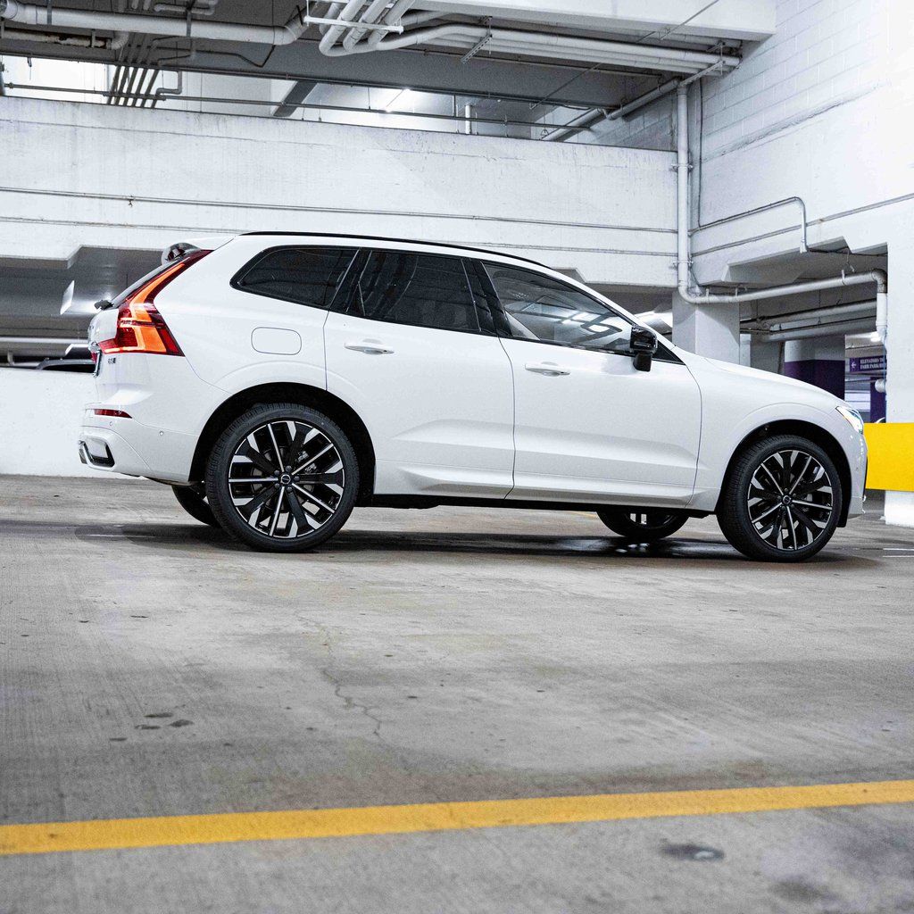 2026 Volvo XC60 Ultra - Photo 8