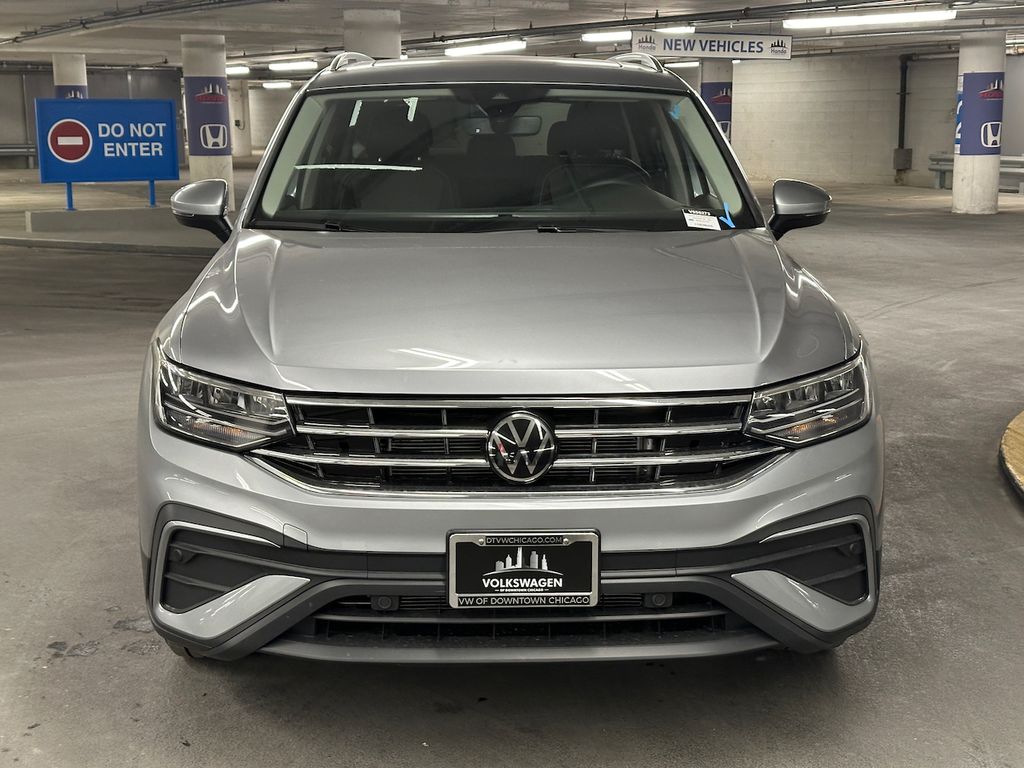 2024 Volkswagen Tiguan 2.0T SE 13