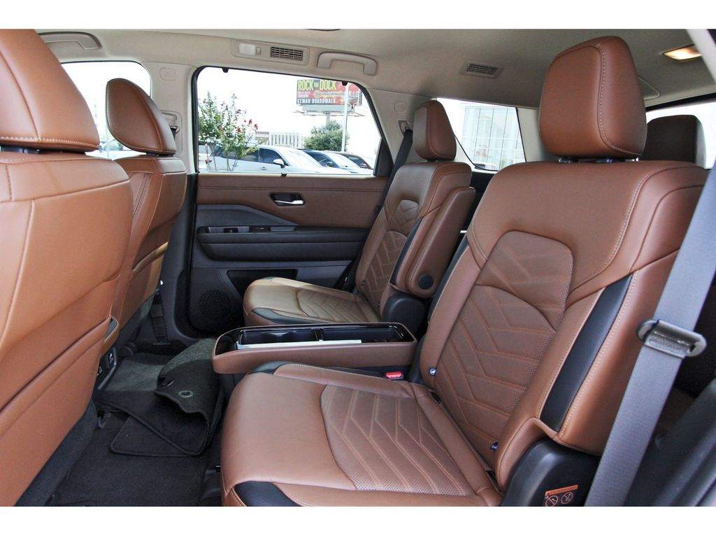 2024 Nissan Pathfinder Platinum Gray at North Houston Mitsubishi