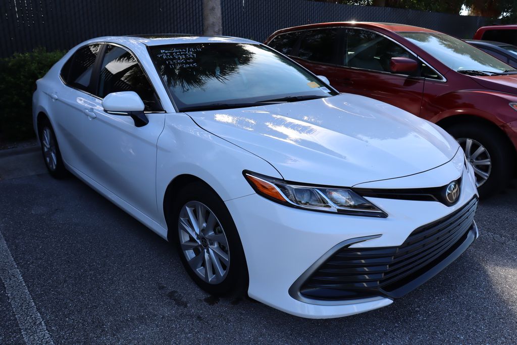 Thumbnail: 2024 Toyota Camry - 6