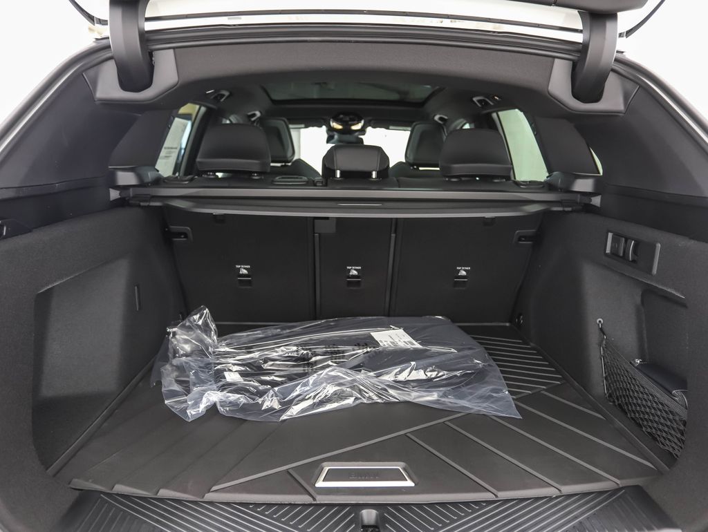 Thumbnail: 2026 BMW X3 - 24