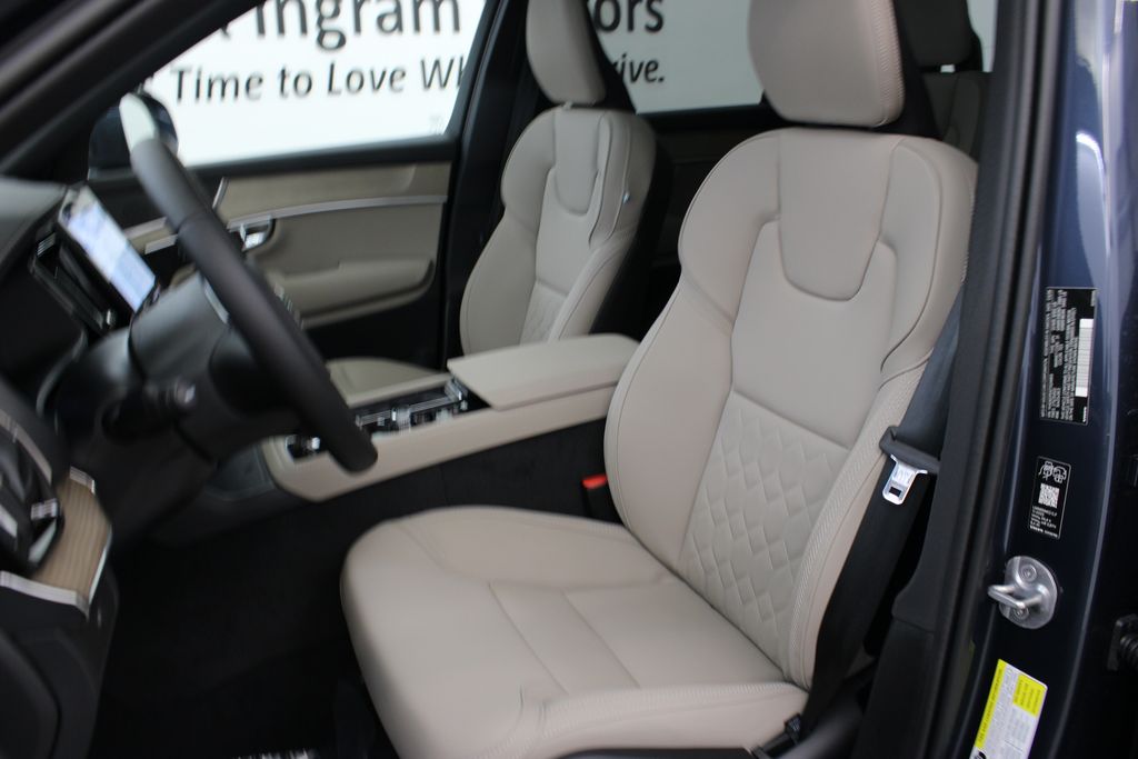 new 2026 Volvo XC90 car