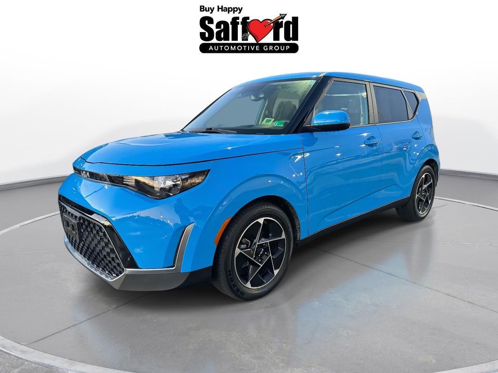 2025 Kia Soul LX FWD