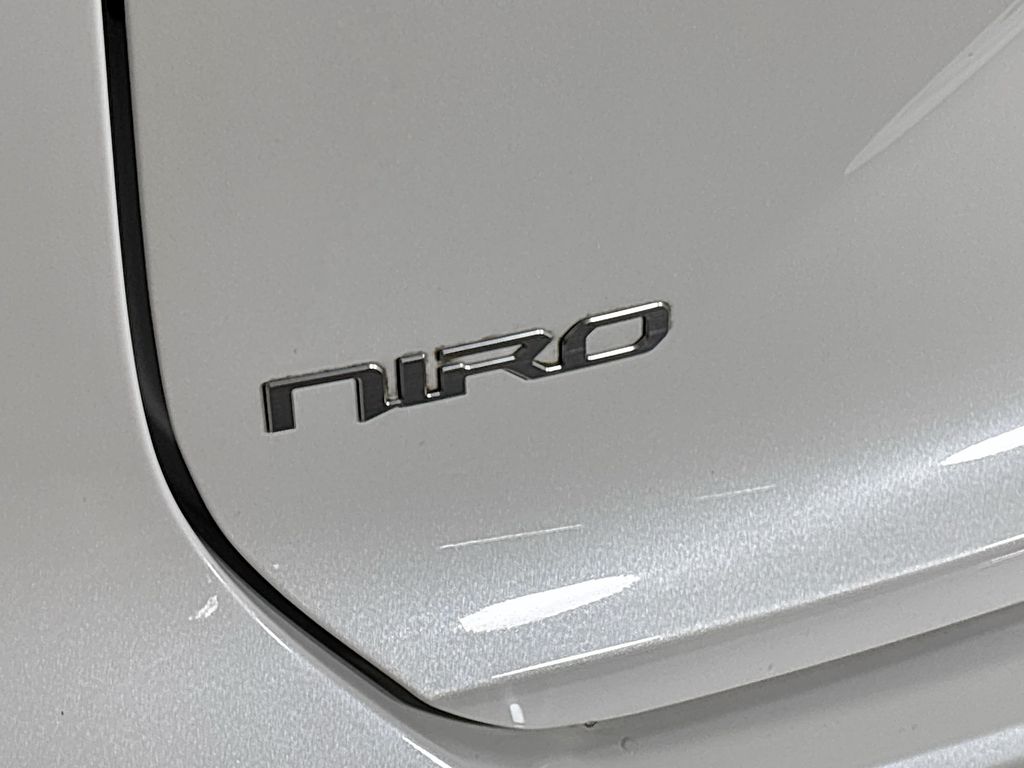 2025 Kia Niro Plug-In Hybrid EX