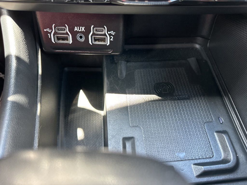 2024 White Knuckle Clearcoat Dodge Durango R/T RWD SUV