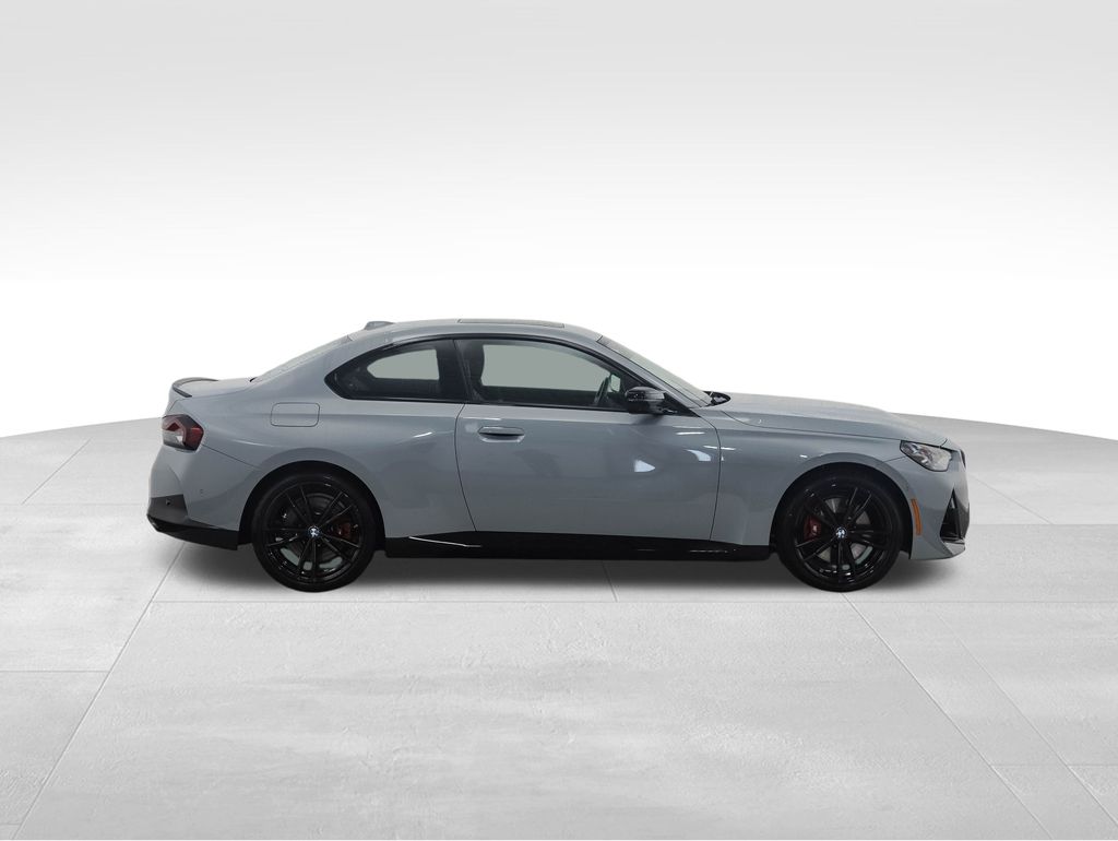 Thumbnail: 2023 BMW 2 Series - 6