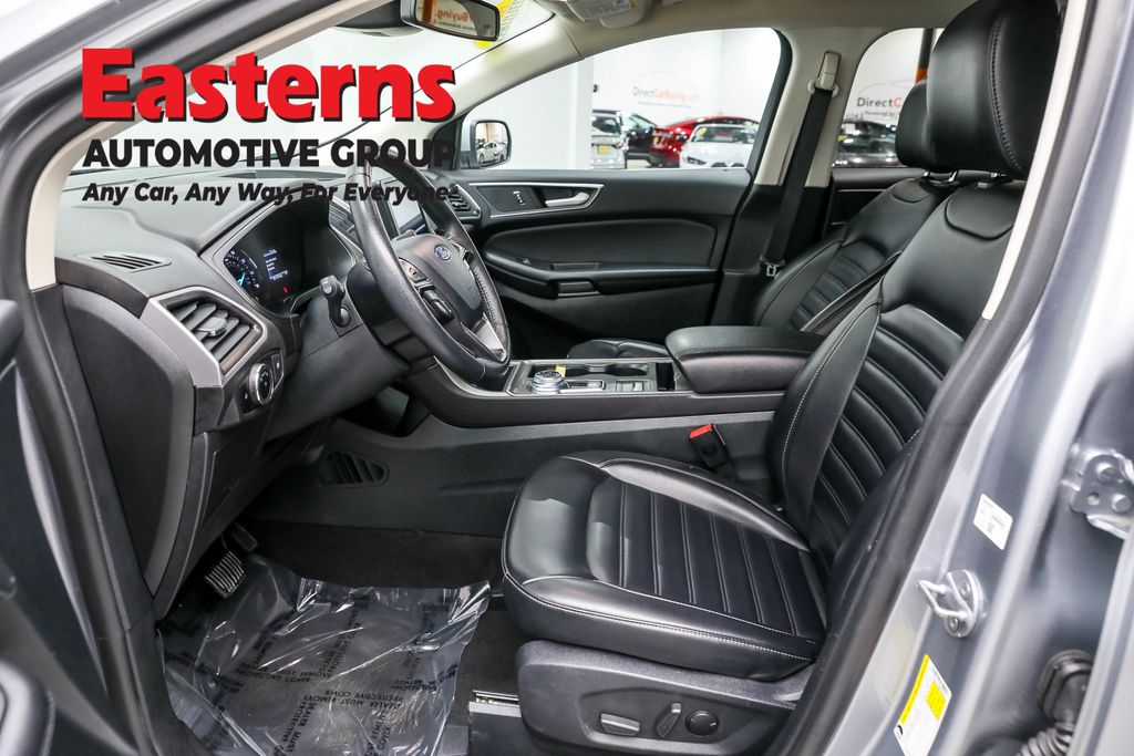 Used 2024 Silver Ford SEL image 14