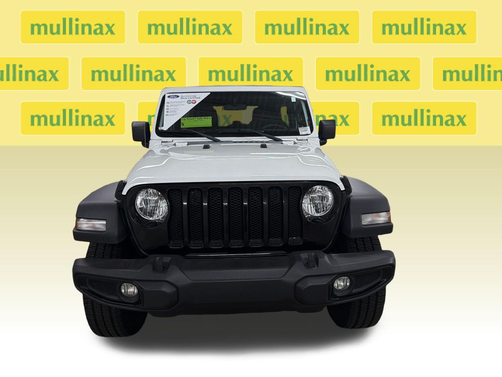Certified Used 2021 White Jeep Unlimited Willys image 15