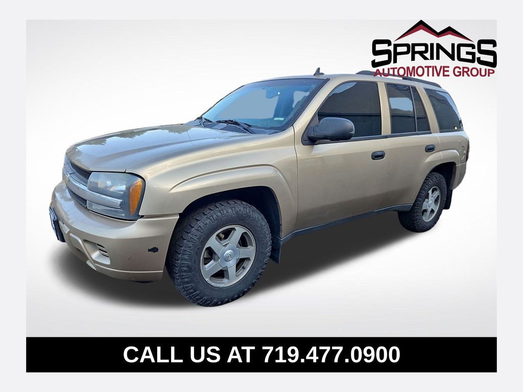 Sandstone Metallic 2006 Chevrolet Trailblazer SUV / Crossover Four-Wheel Drive 4-Speed Automatic Overdrive