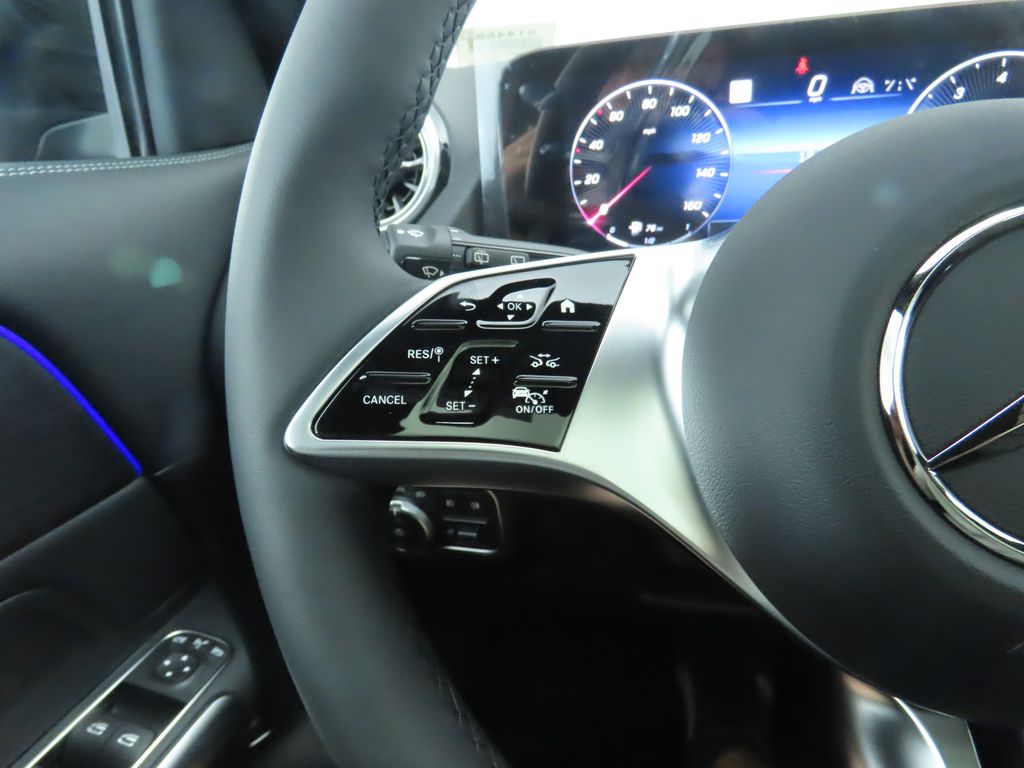 Thumbnail: 2026 Mercedes-Benz GLA - 12