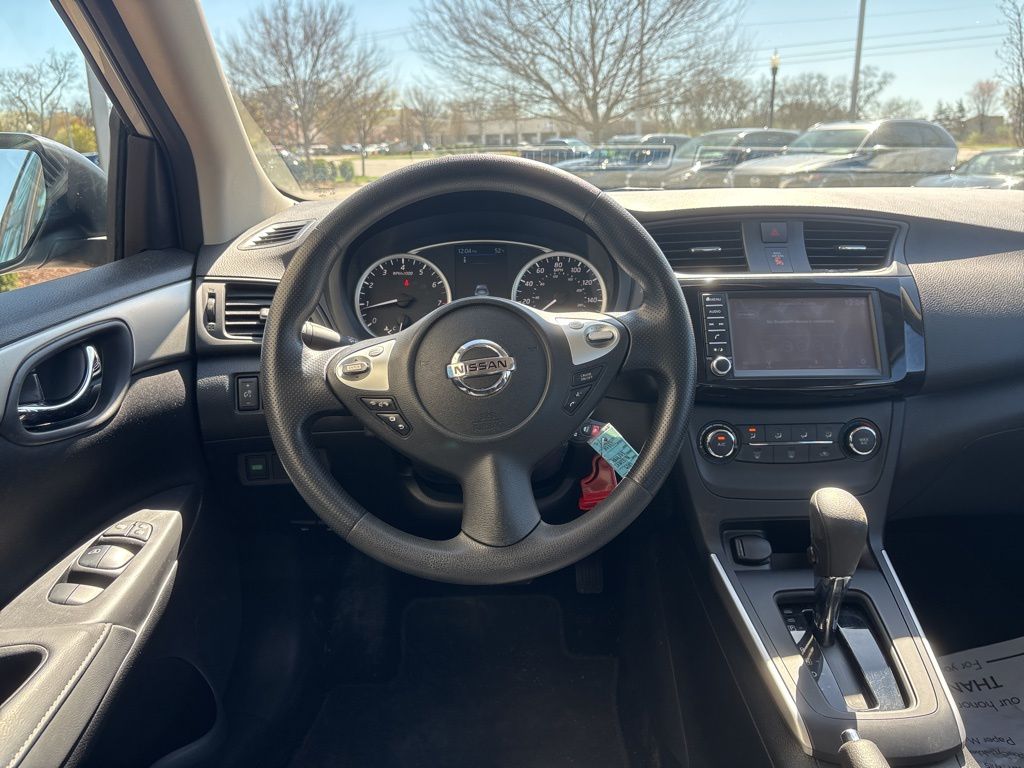 Used 2019 Silver Nissan S image 23