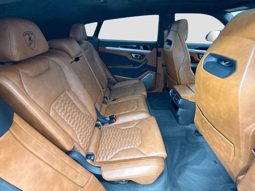 Thumbnail: 2020 Lamborghini Urus - 21