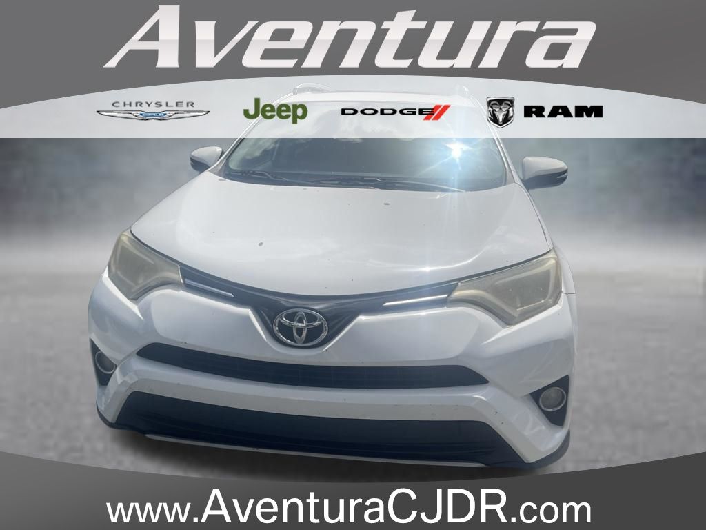 Super White 2016 Toyota RAV4 SUV / Crossover Front-Wheel Drive 6-Speed Automatic