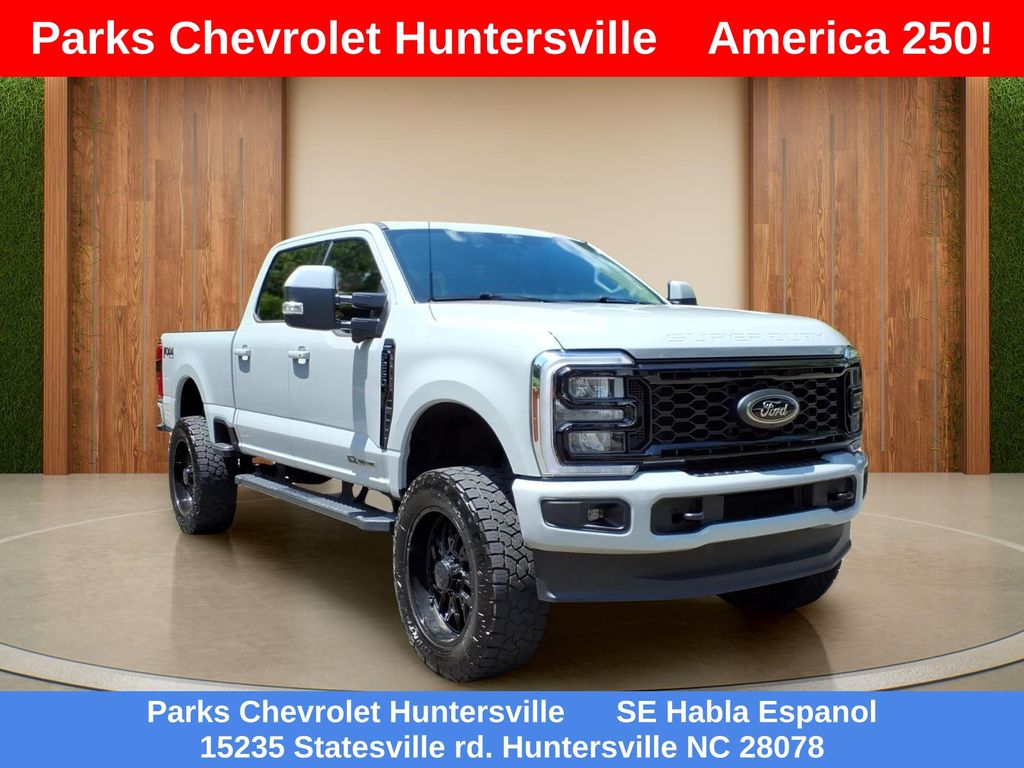 Avalanche 2025 Ford F-250 Super Duty Pickup Truck Four-Wheel Drive Automatic
