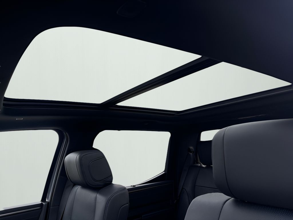 2025 Toyota Tundra CrewMax Platinum photo 20