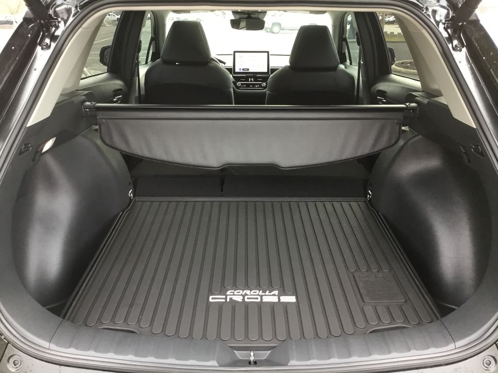 Thumbnail: 2026 Toyota Corolla Cross - 17