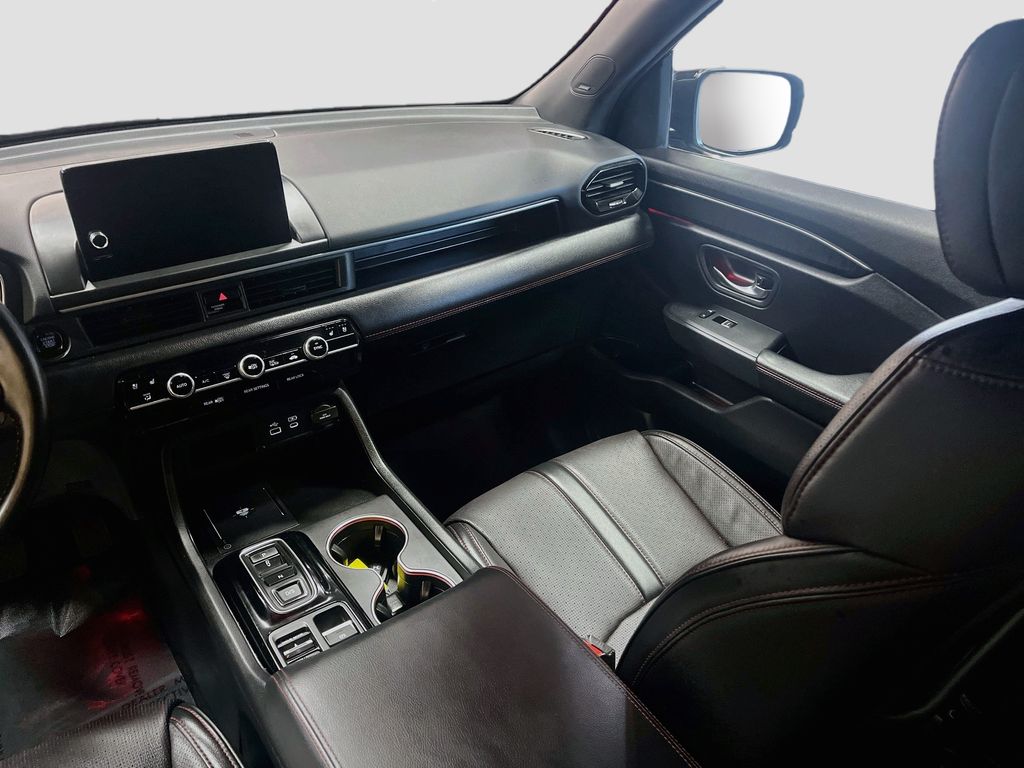 Used 2025 Black Metallic Honda Black Edition image 25