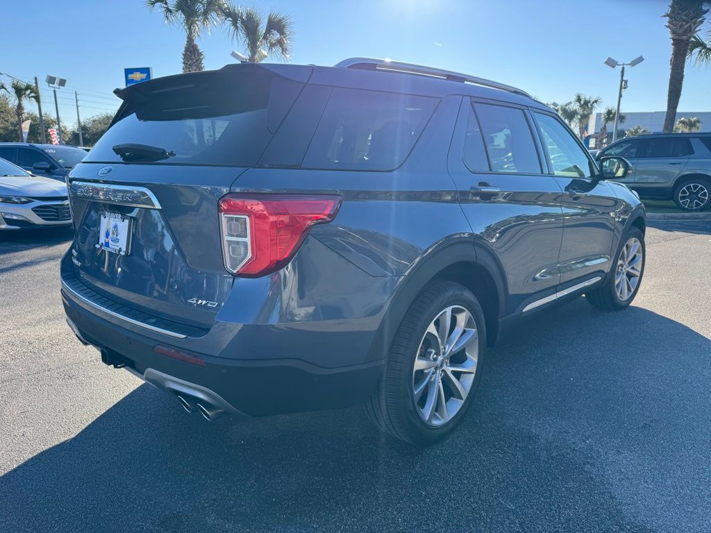 2021 Ford Explorer Platinum 7