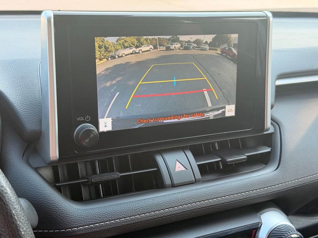 2025 Toyota RAV4 XLE Magnetic Gray Metallic - Jim Hudson Acura - Image 32