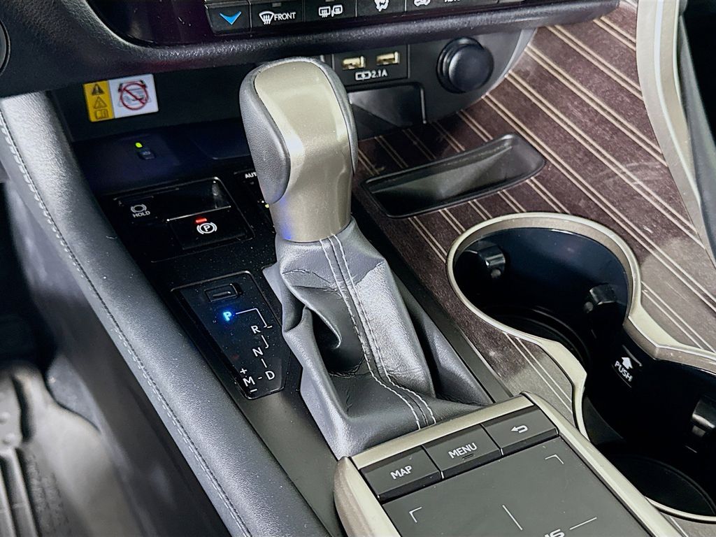Thumbnail: 2022 Lexus RX - 17