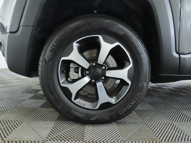 Thumbnail: 2022 Jeep Renegade - 31