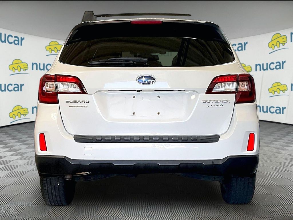 2015 Subaru Outback — photo 5