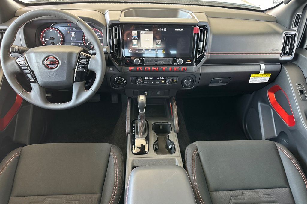 2025 Nissan Frontier PRO-4X - Photo 10