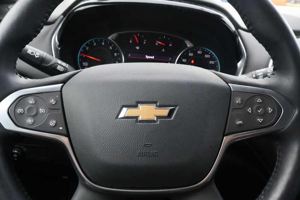Thumbnail: 2022 Chevrolet Traverse - 19
