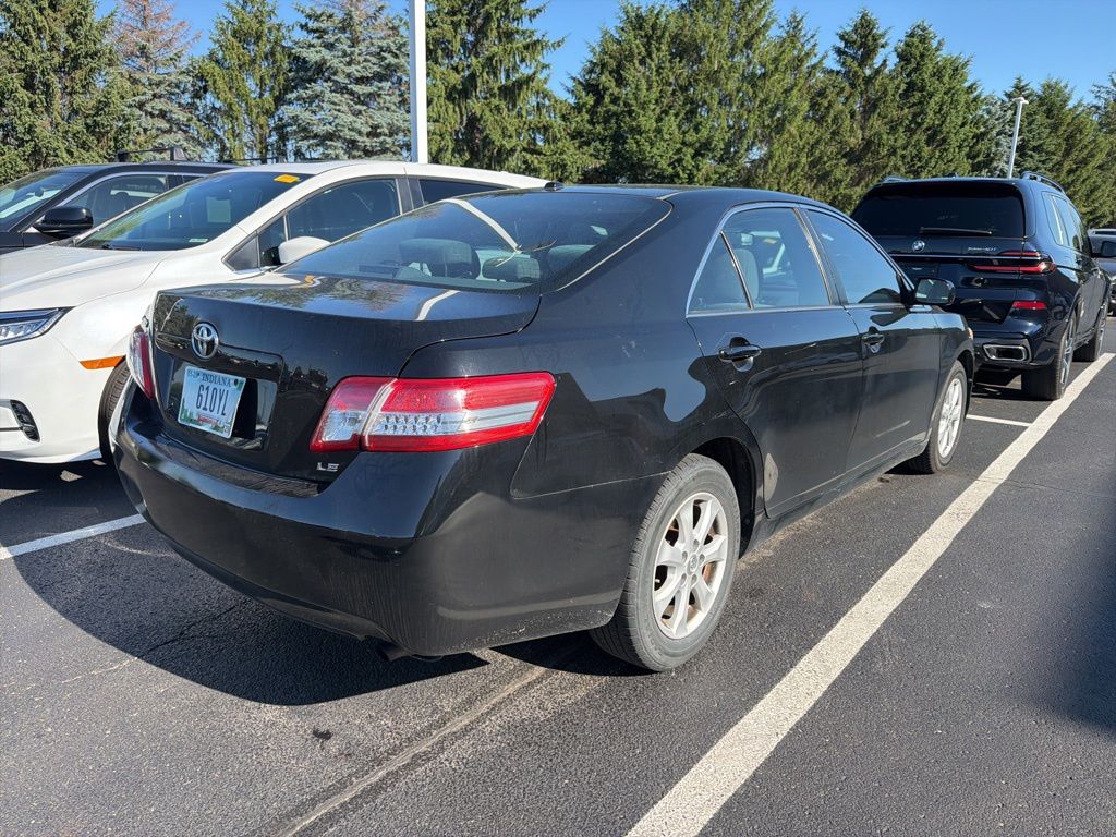 Thumbnail: 2011 Toyota Camry - 3
