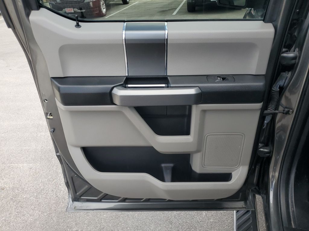 Used Car 2018 Ford F-150  Xlt For Sale Under $25,000 In Austin, Texas