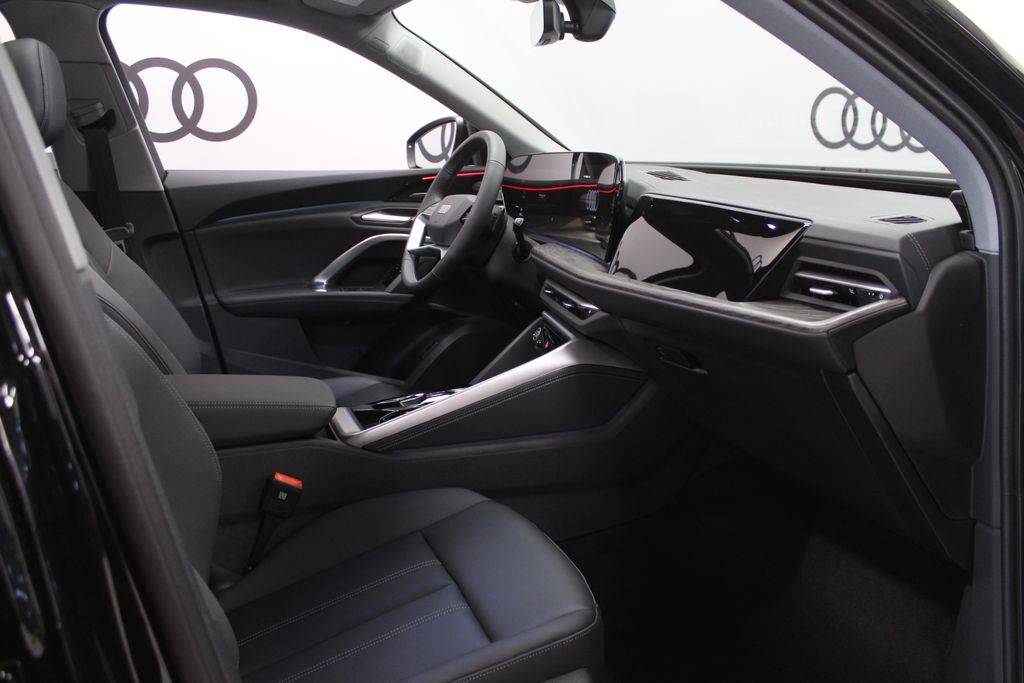 Thumbnail: 2025 Audi Q5 - 28