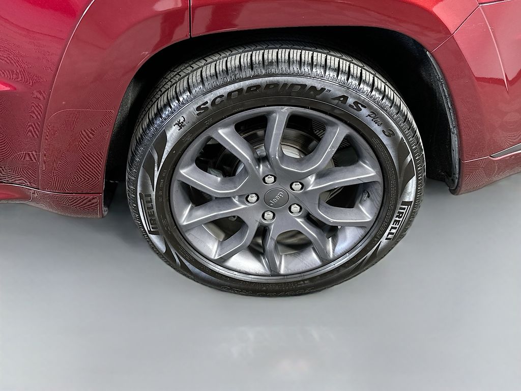 used 2021 Jeep Grand Cherokee car, priced at $27,985