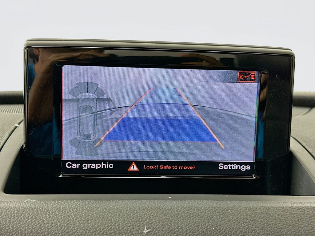 Thumbnail: 2018 Audi Q3 - 13